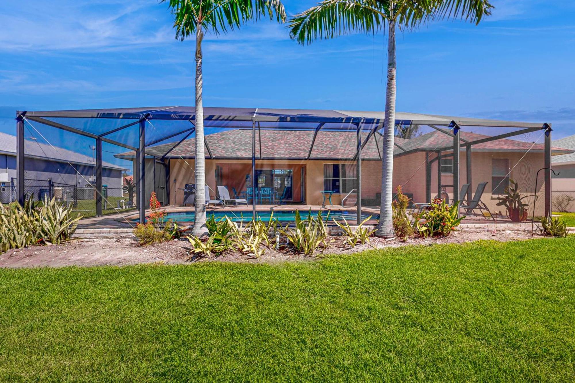 Surfside Oasis Villa Cape Coral Exterior photo